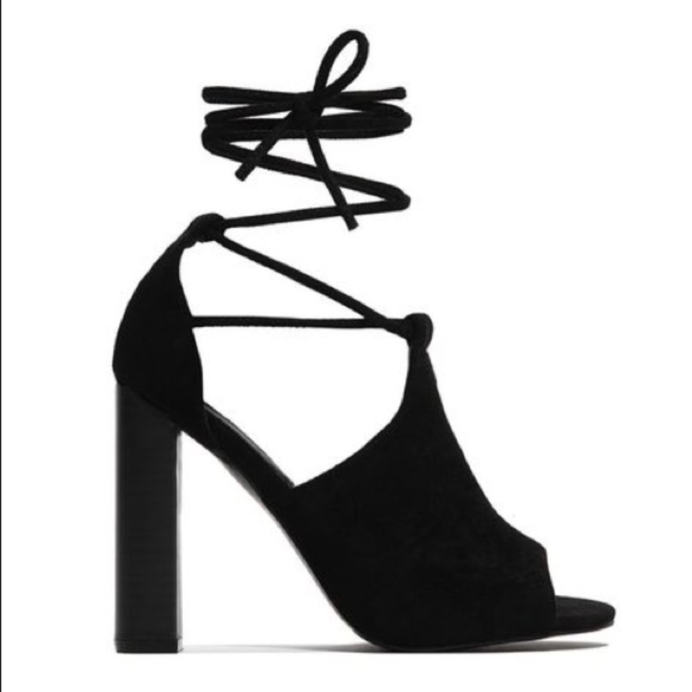 BLACK miss Lola heels